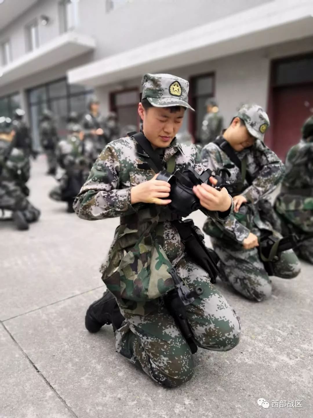 勒愛兵最新消息，展現(xiàn)新時代軍人的風(fēng)采與擔(dān)當(dāng)