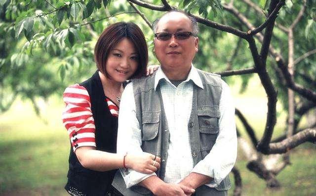 陳瑞最新演唱會(huì)視頻，音樂(lè)與情感的完美融合