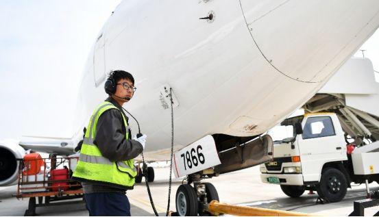最新乘坐飛機(jī)注意事項，保障旅途安全與舒適體驗
